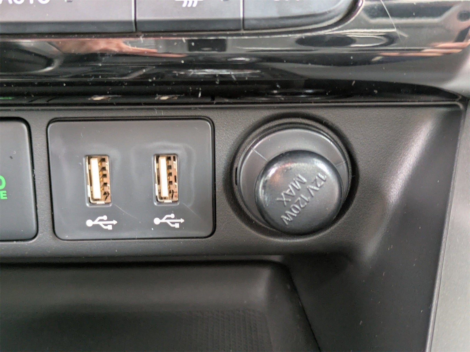 2026 Mitsubishi Eclipse Cross LE