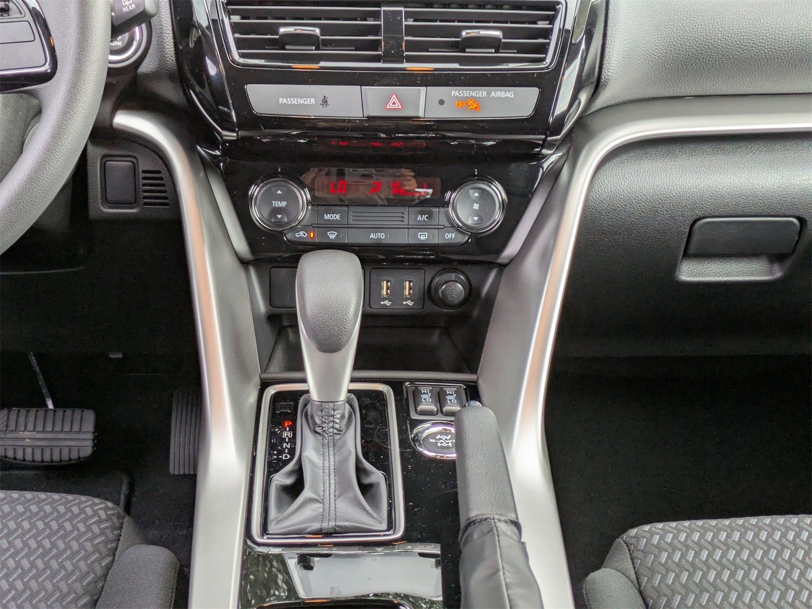 2026 Mitsubishi Eclipse Cross LE