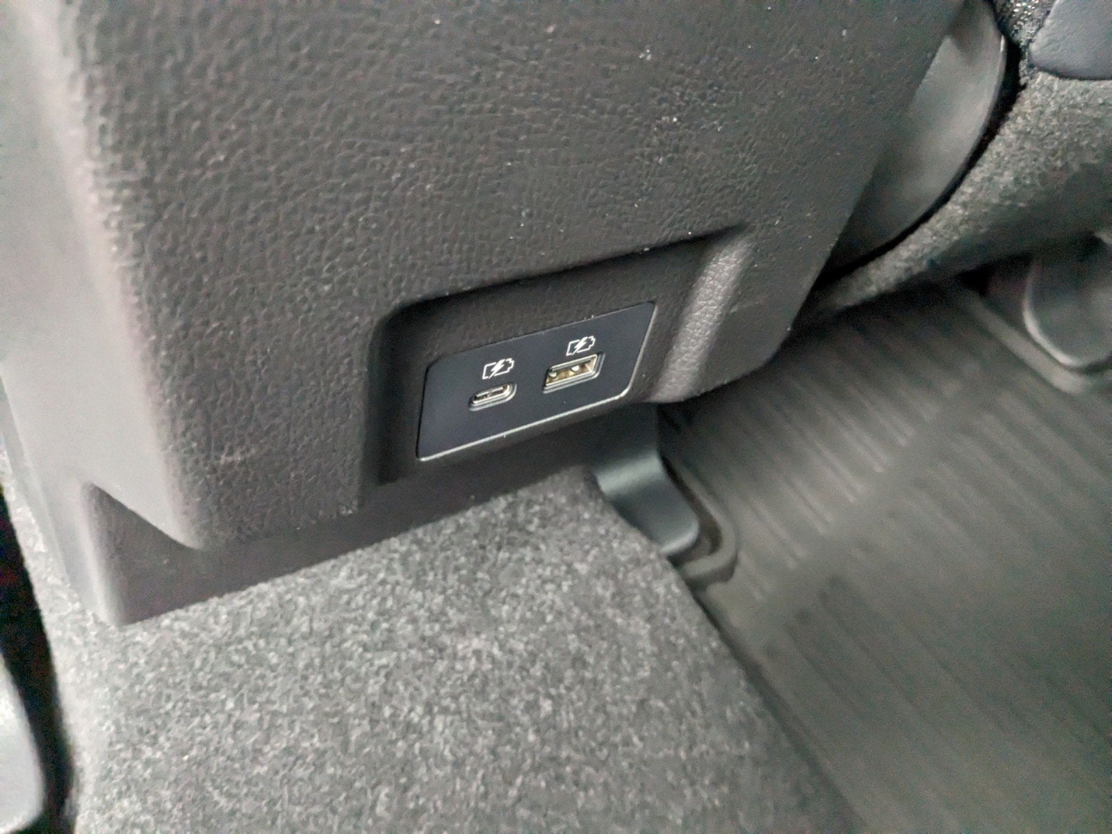 2024 Mitsubishi Eclipse Cross SEL