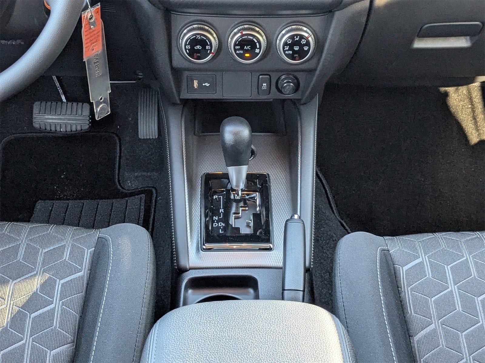 2026 Mitsubishi Eclipse Cross SE