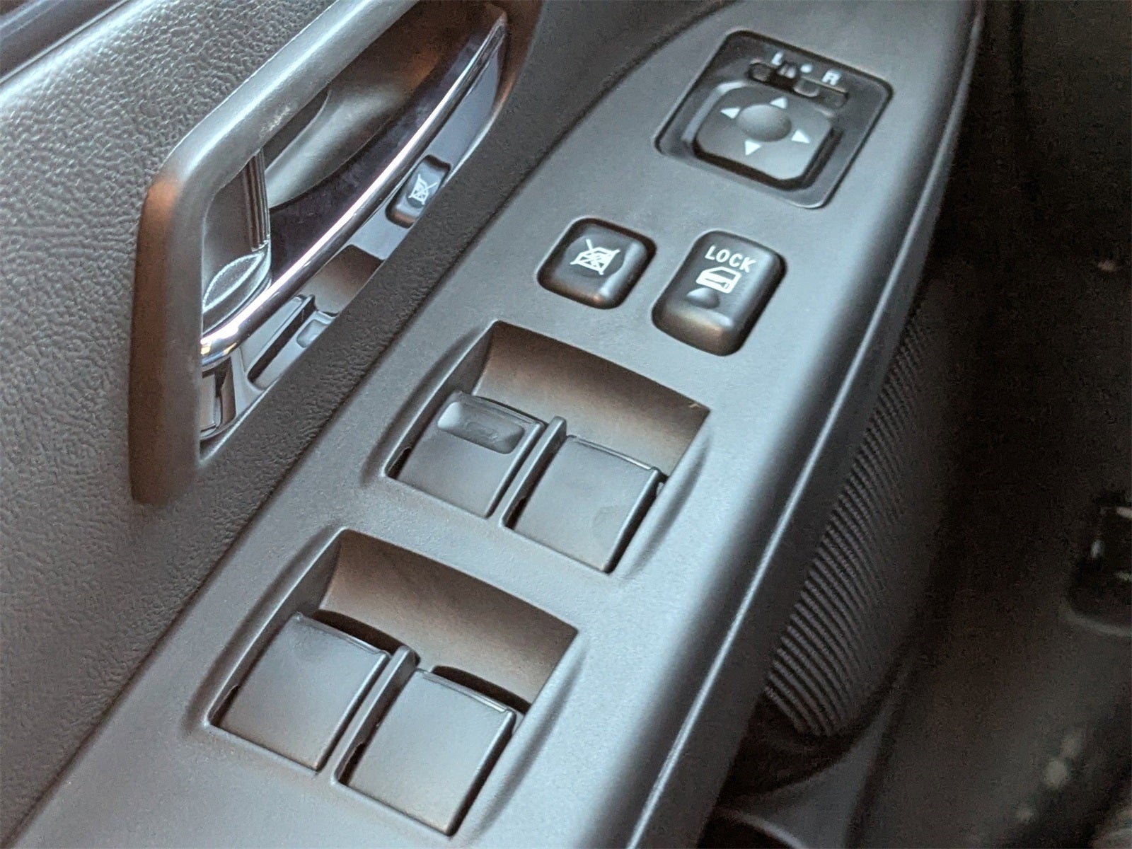 2026 Mitsubishi Eclipse Cross SE