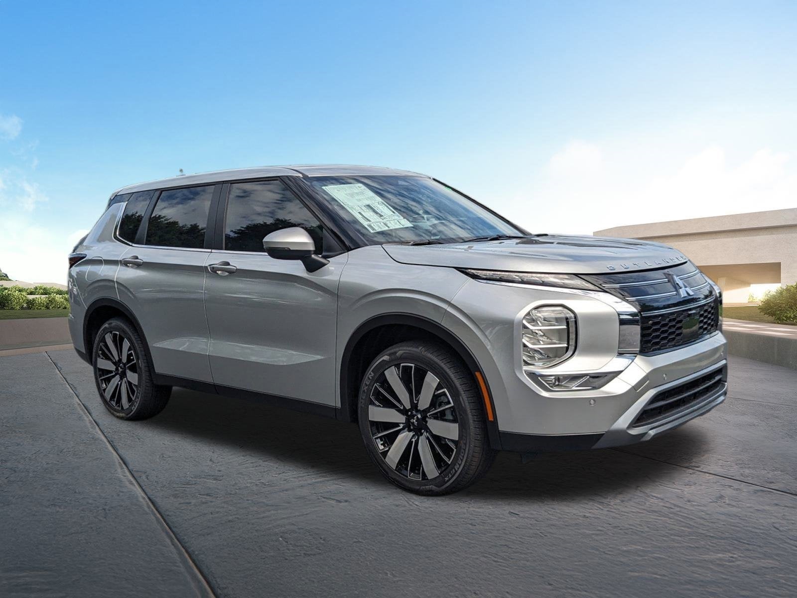 2025 Mitsubishi Outlander SE