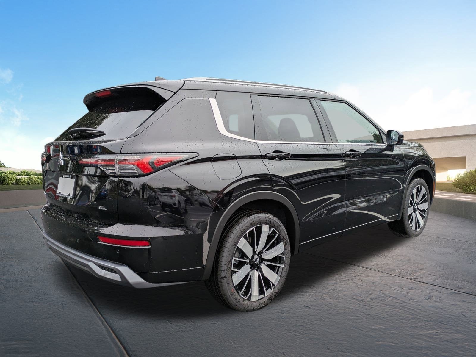 2025 Mitsubishi Outlander SEL