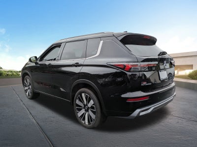 2025 Mitsubishi Outlander SEL