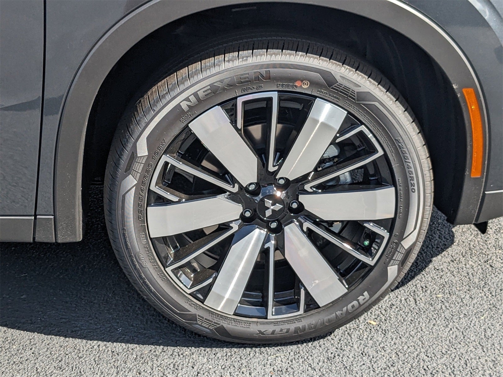 2025 Mitsubishi Outlander SEL