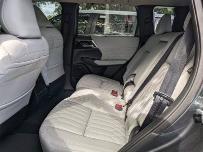 2025 Mitsubishi Outlander SEL