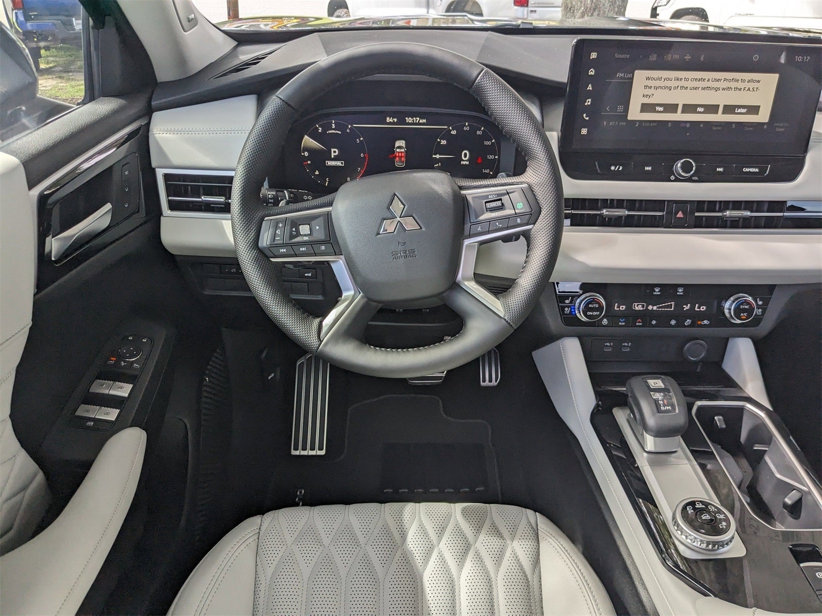 2025 Mitsubishi Outlander SEL