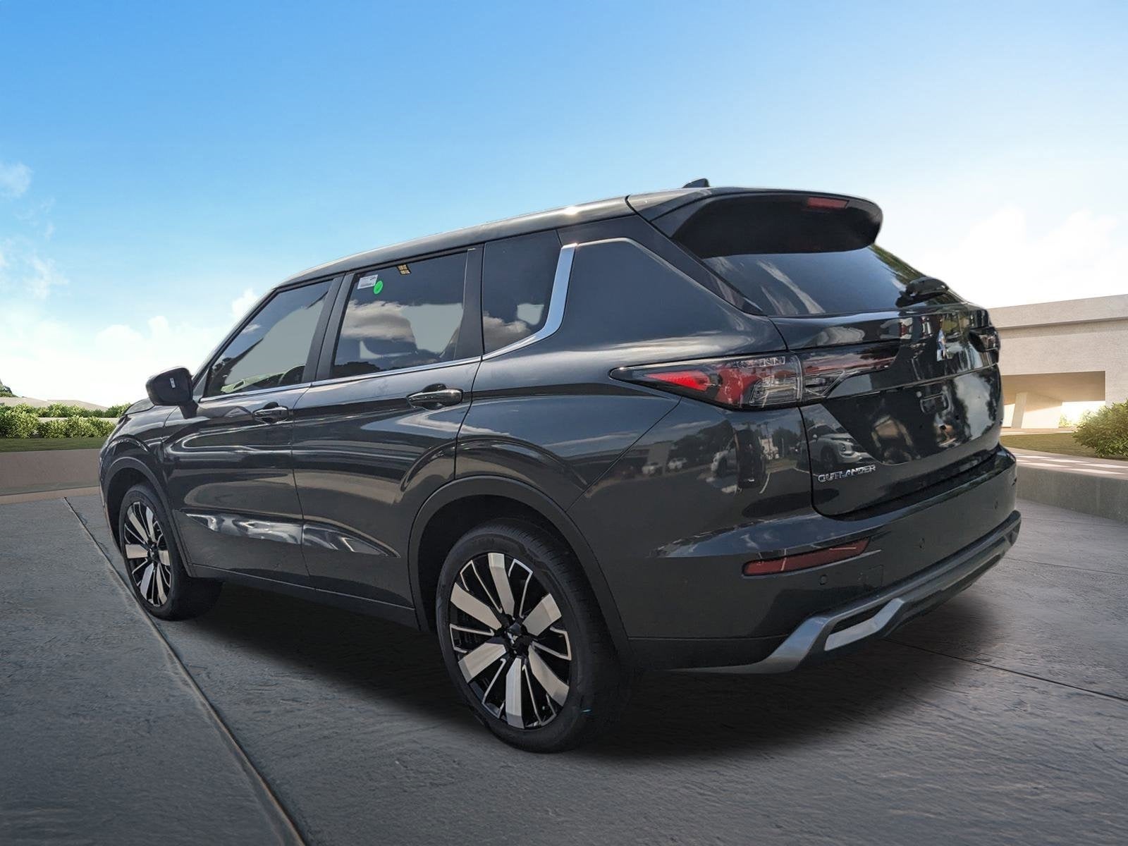 2025 Mitsubishi Outlander SEL