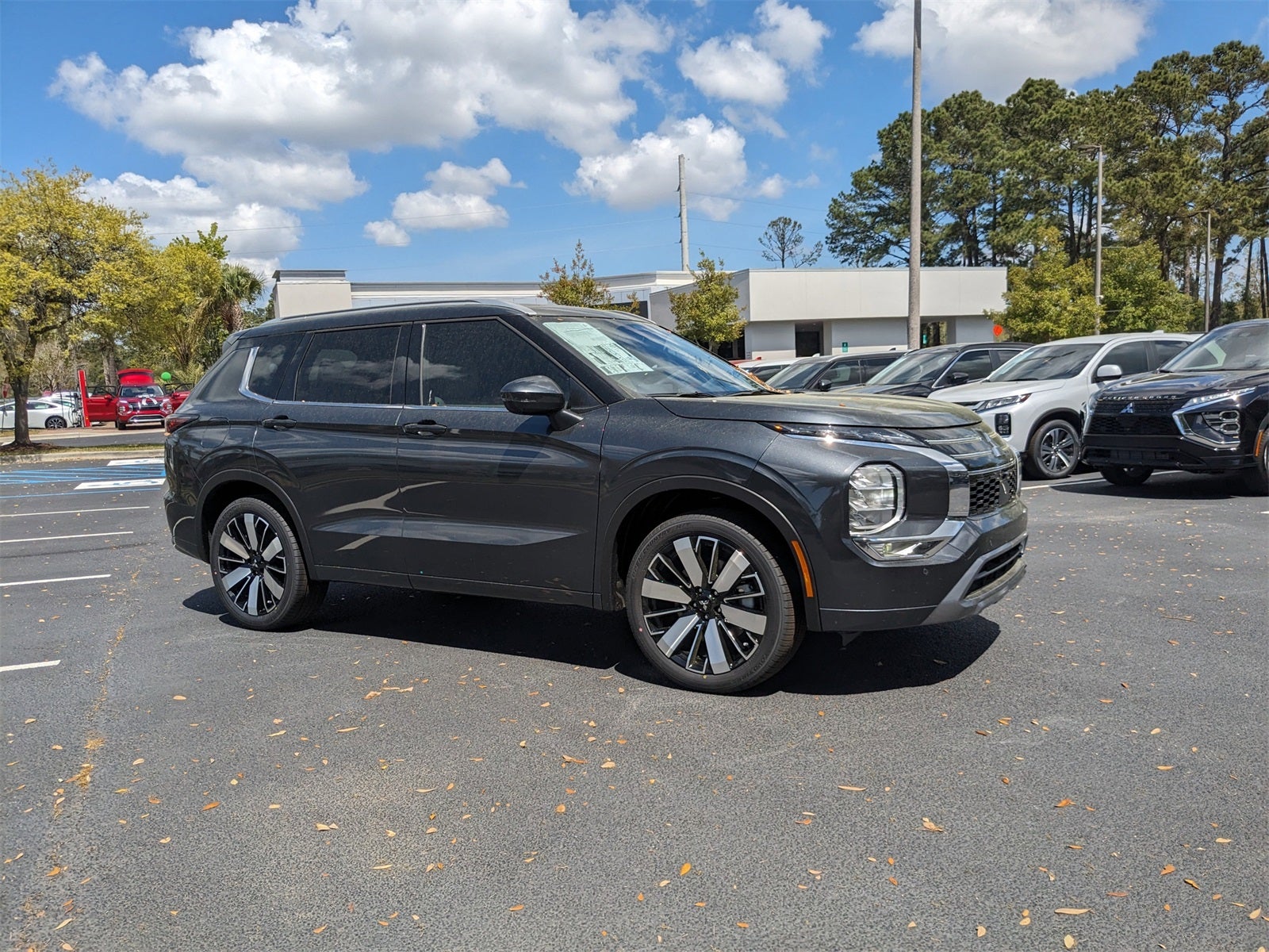 2025 Mitsubishi Outlander SEL