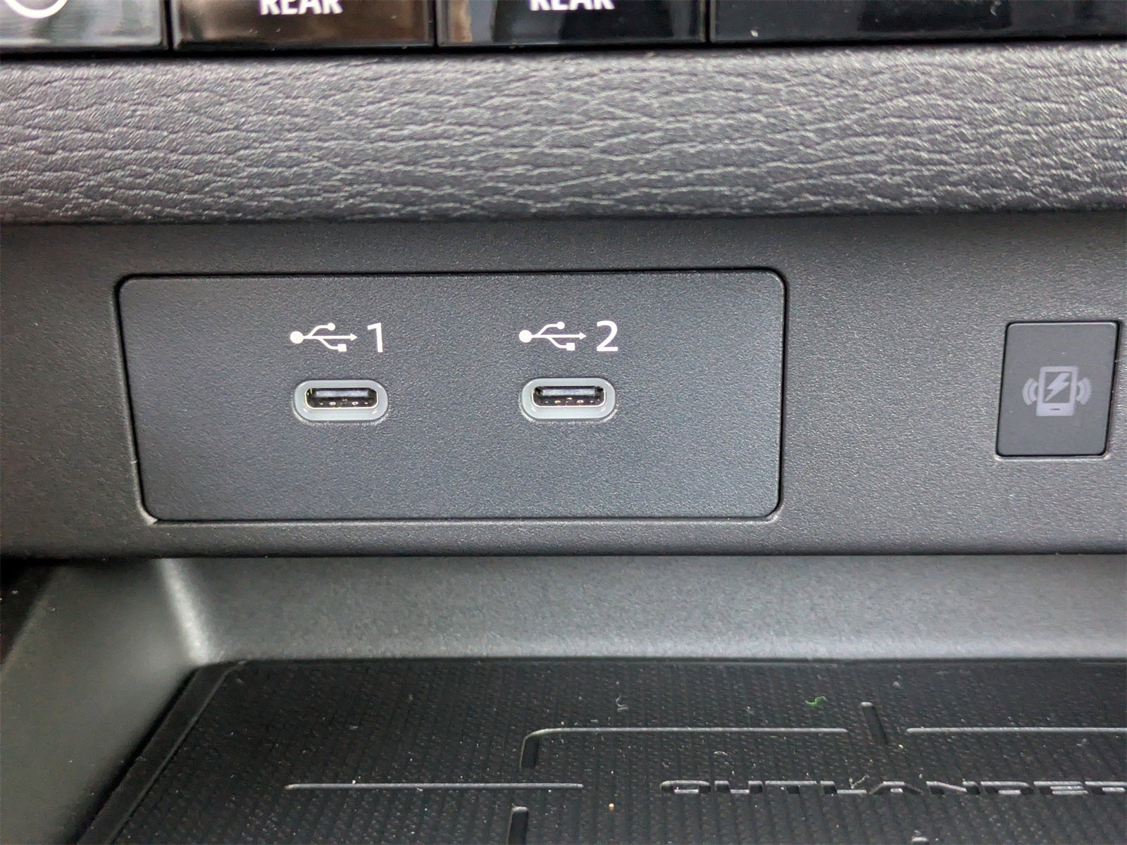 2026 Mitsubishi Outlander SEL