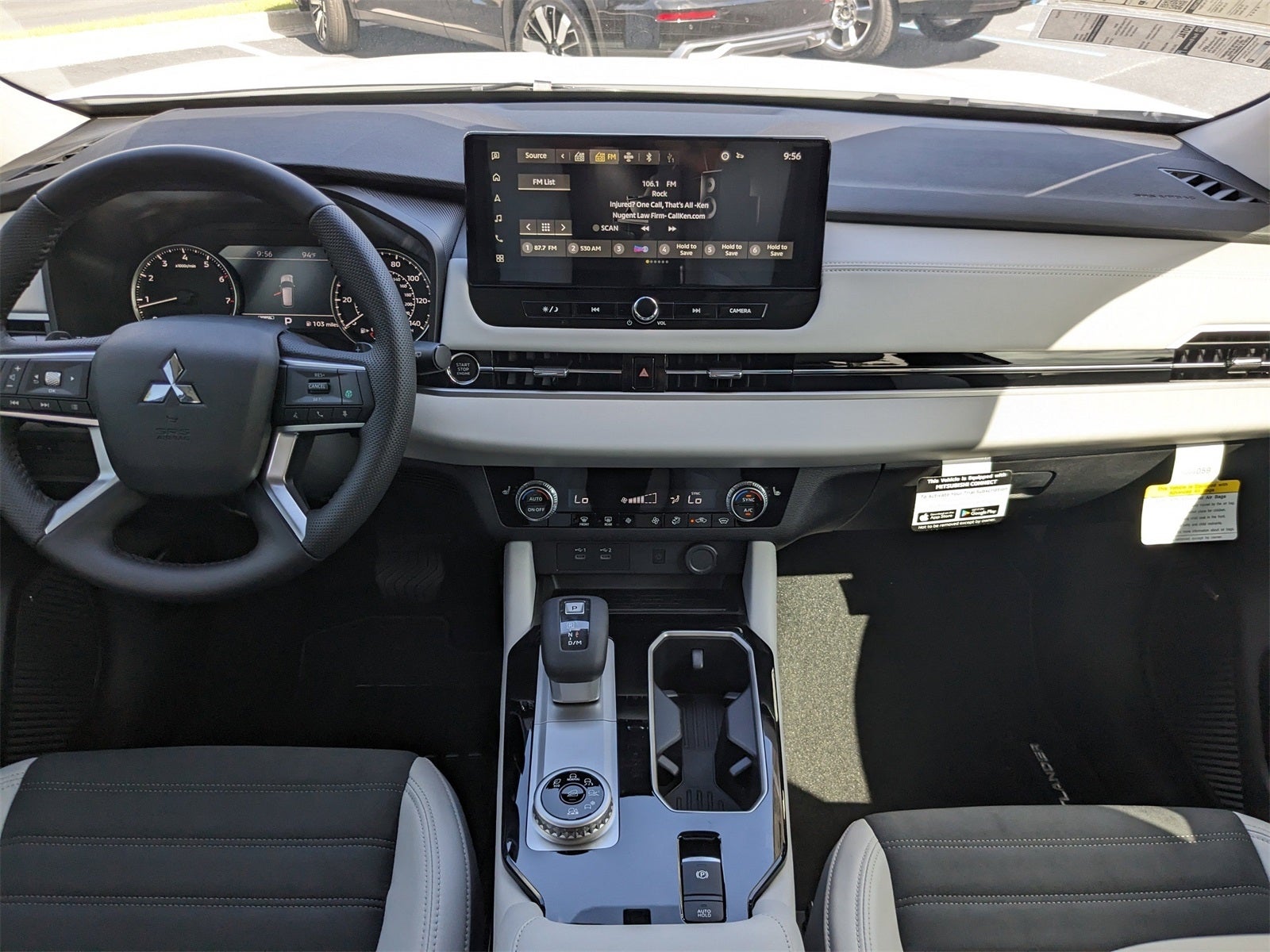 2025 Mitsubishi Outlander SE