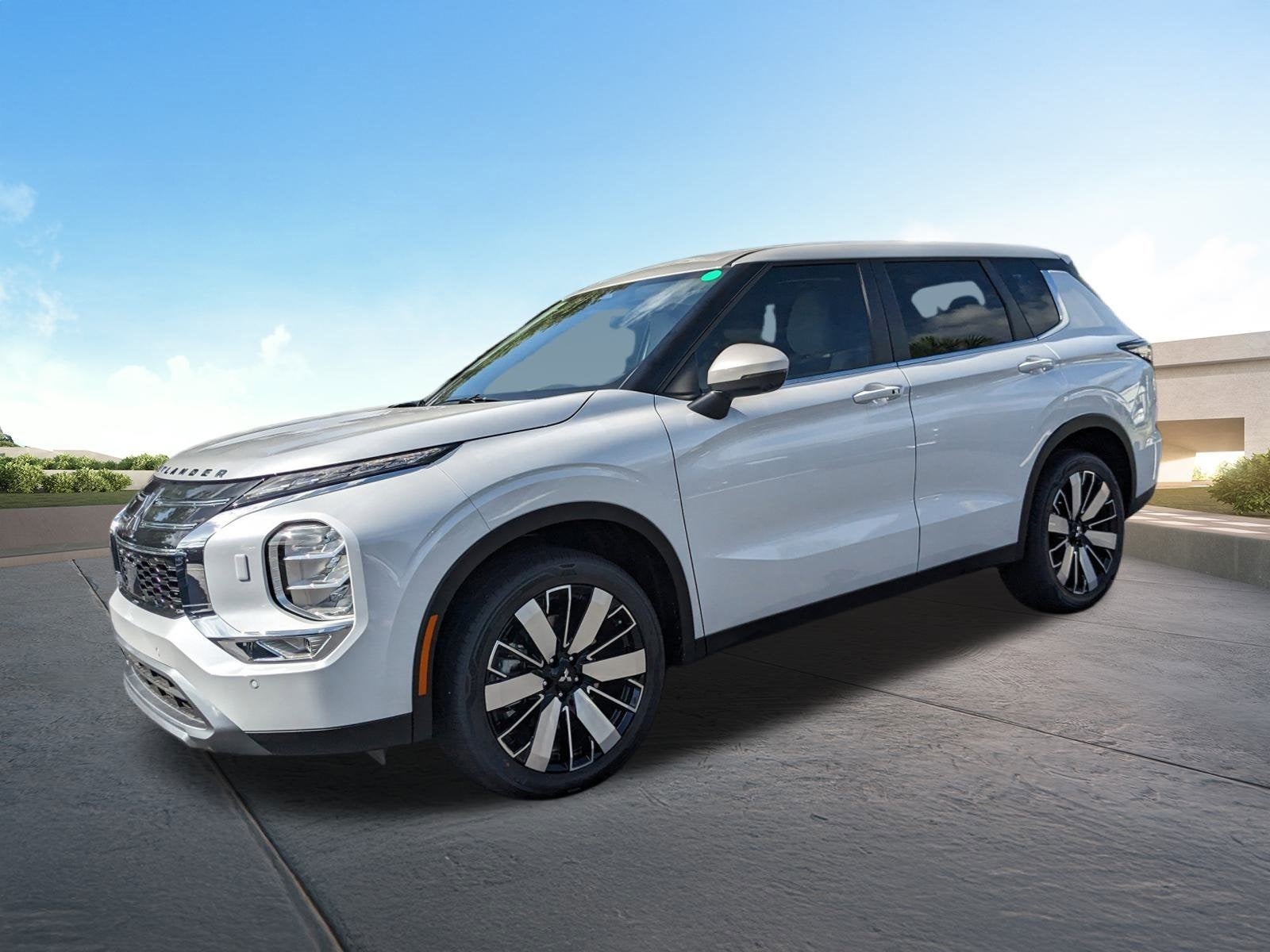 2025 Mitsubishi Outlander SE