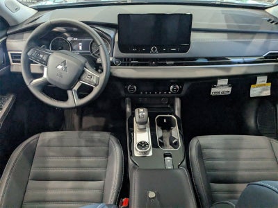 2025 Mitsubishi Outlander Trail Edition