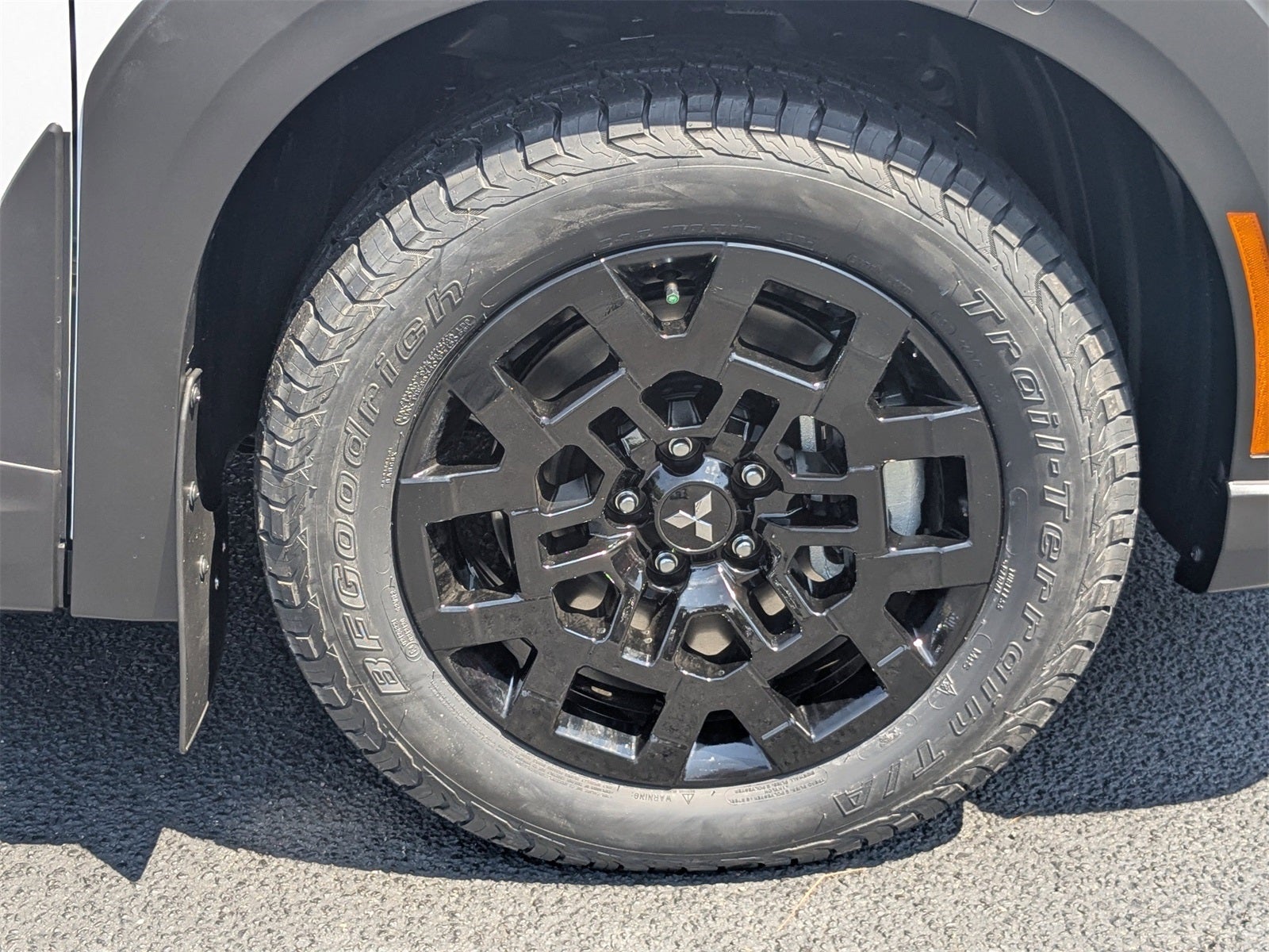 2025 Mitsubishi Outlander Trail Edition