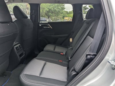 2025 Mitsubishi Outlander PHEV ES