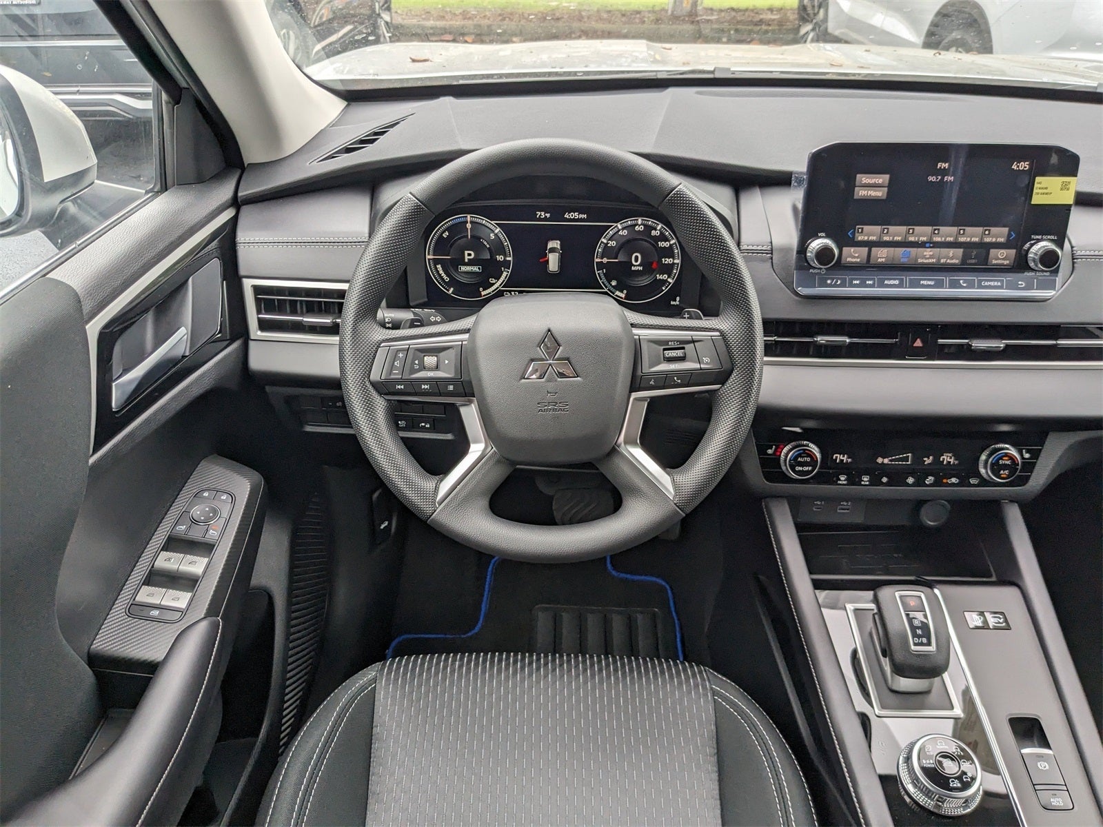 2025 Mitsubishi Outlander PHEV ES