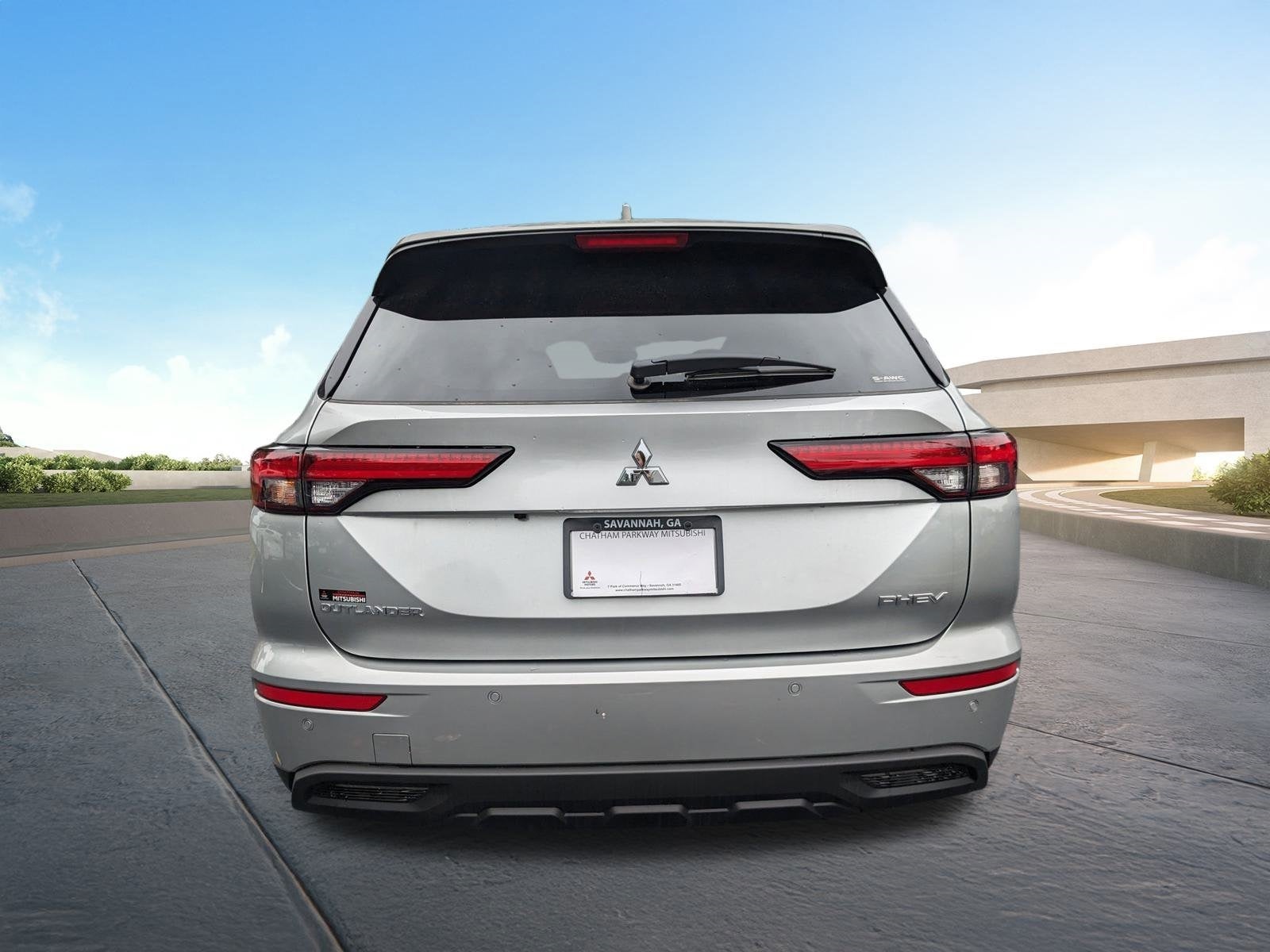 2025 Mitsubishi Outlander PHEV ES