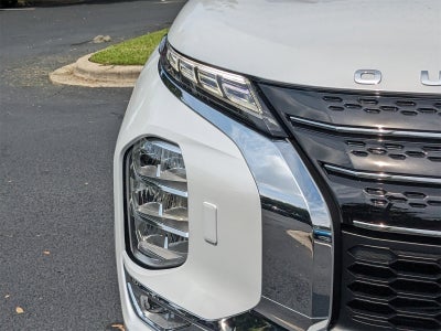 2025 Mitsubishi Outlander PHEV SE