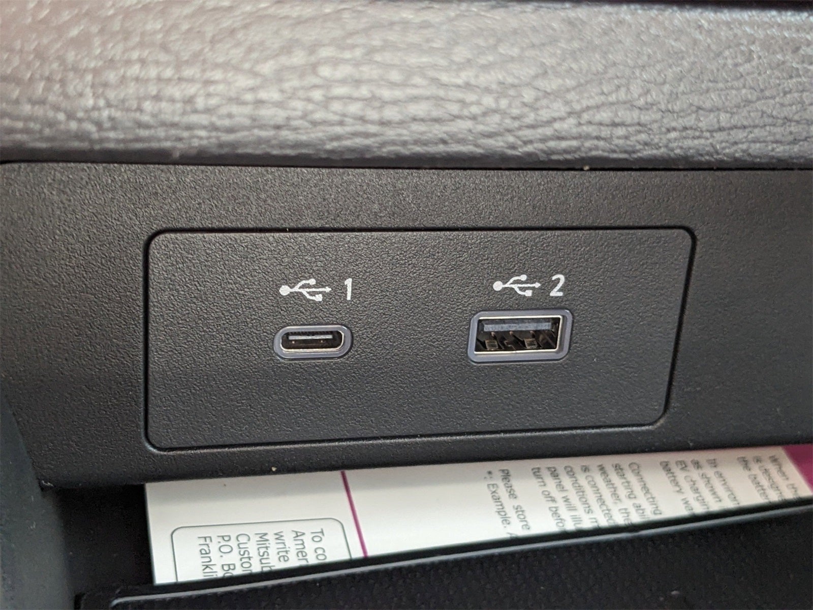 2025 Mitsubishi Outlander PHEV SE