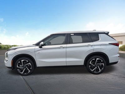 2025 Mitsubishi Outlander PHEV SE