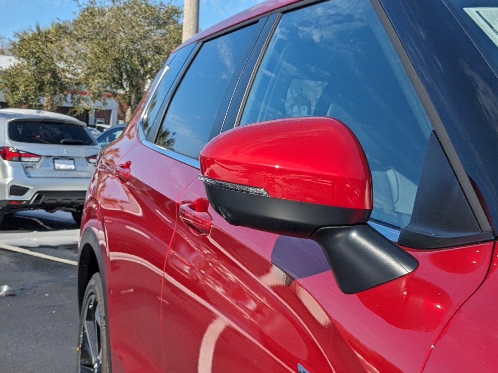 2025 Mitsubishi Outlander PHEV SE