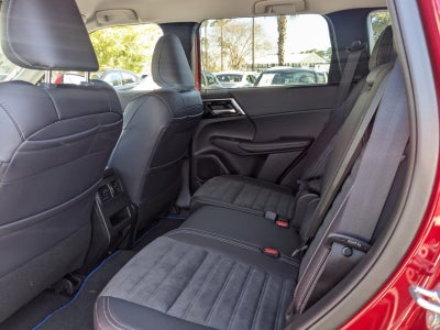 2025 Mitsubishi Outlander PHEV SE