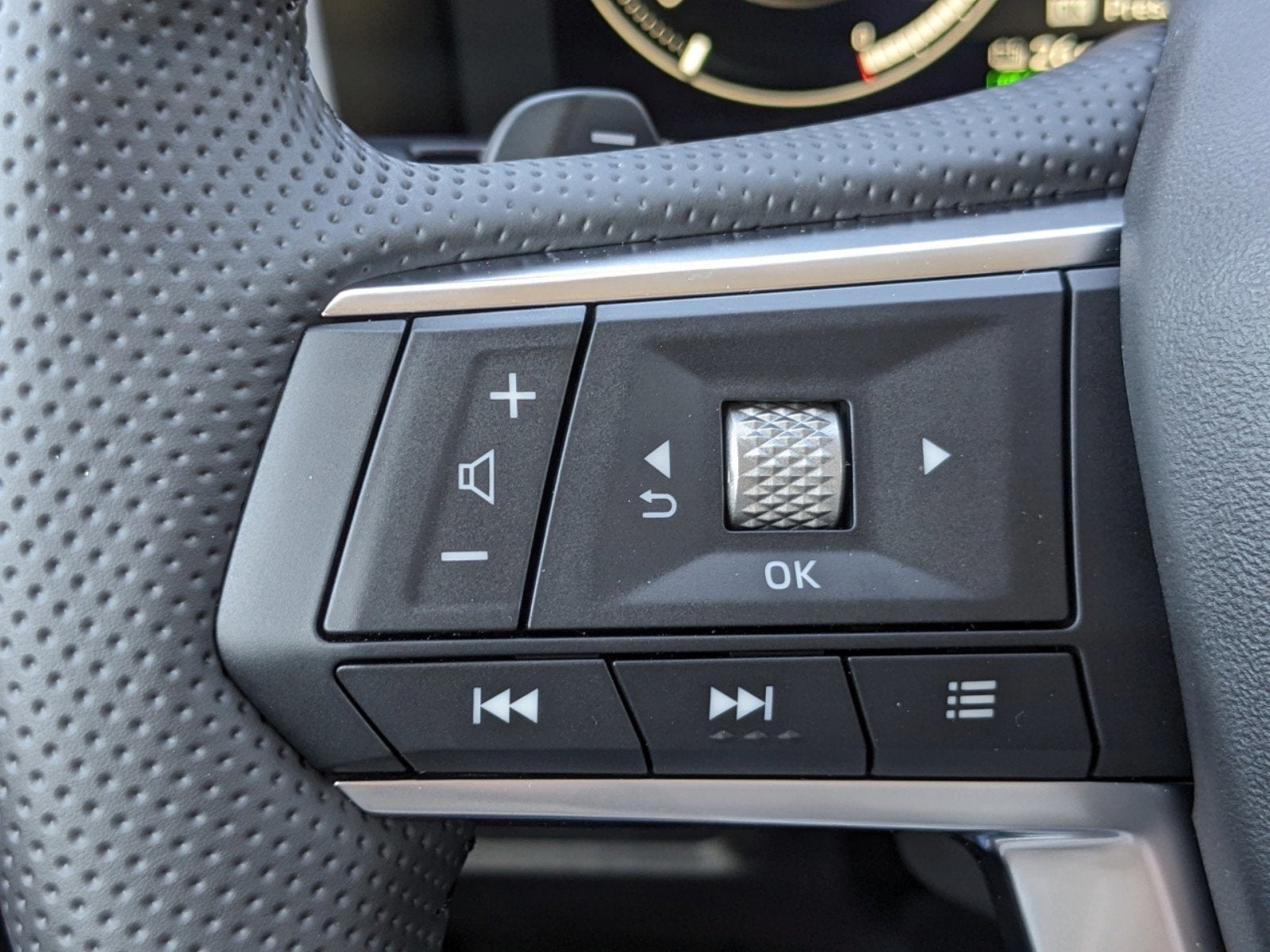 2025 Mitsubishi Outlander PHEV SE