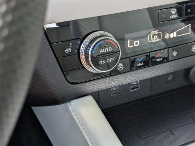 2025 Mitsubishi Outlander PHEV SEL Platinum Edition