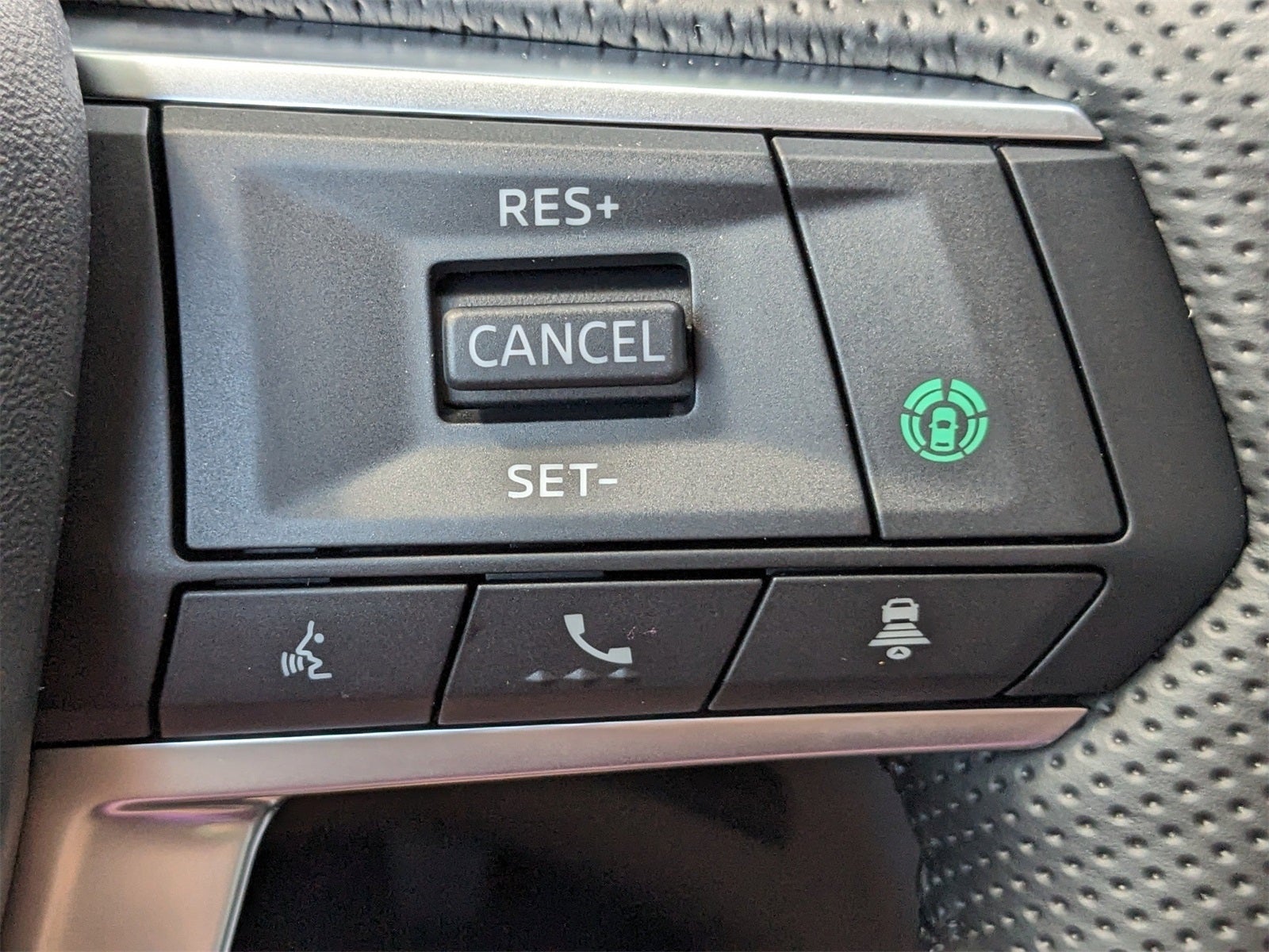 2025 Mitsubishi Outlander PHEV SEL Platinum Edition