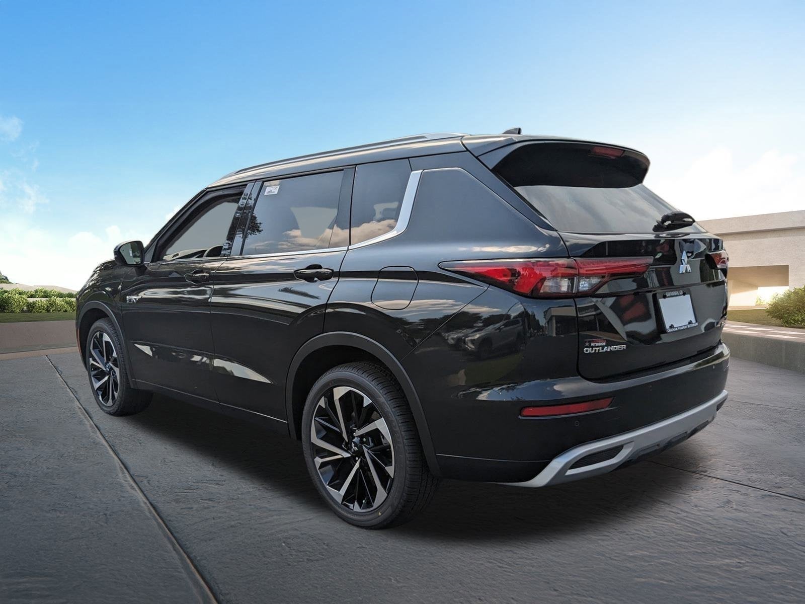 2025 Mitsubishi Outlander PHEV SEL
