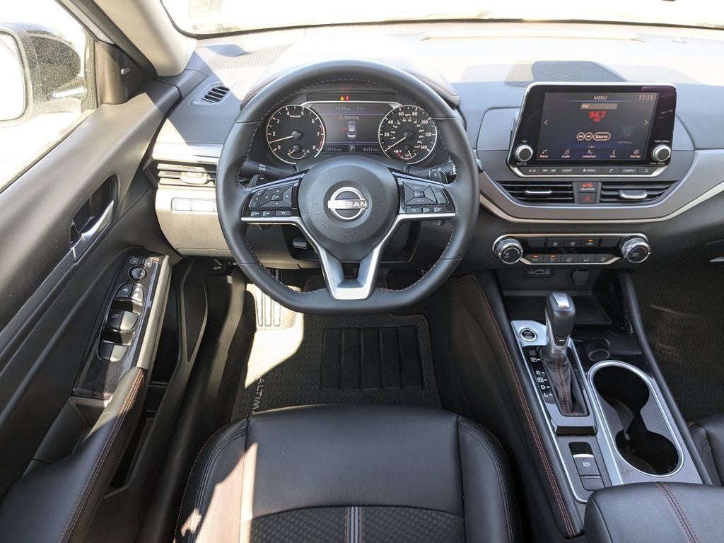 2025 Nissan Altima 2.5 SR