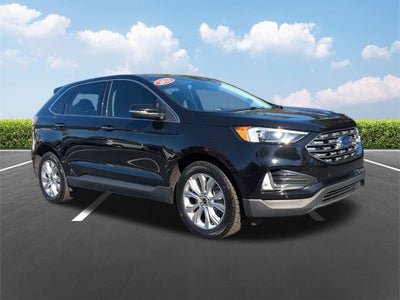 2023 Ford Edge Titanium