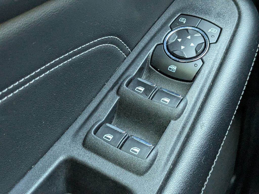 2023 Ford Edge Titanium