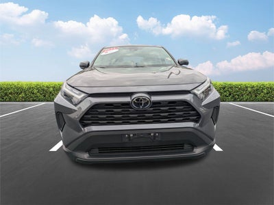 2023 Toyota RAV4 LE