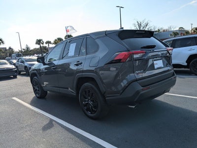 2025 Toyota RAV4 LE