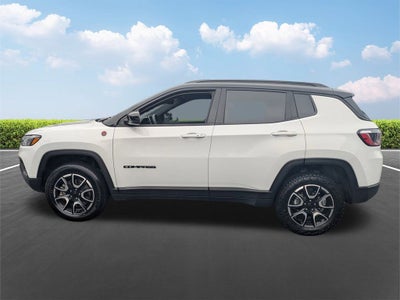 2024 Jeep Compass Trailhawk