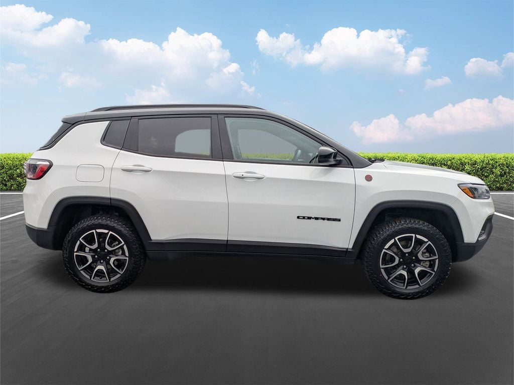 2024 Jeep Compass Trailhawk