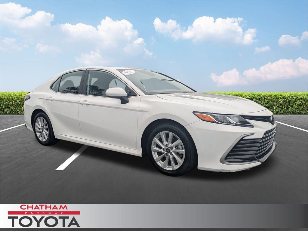 2024 Toyota Camry LE