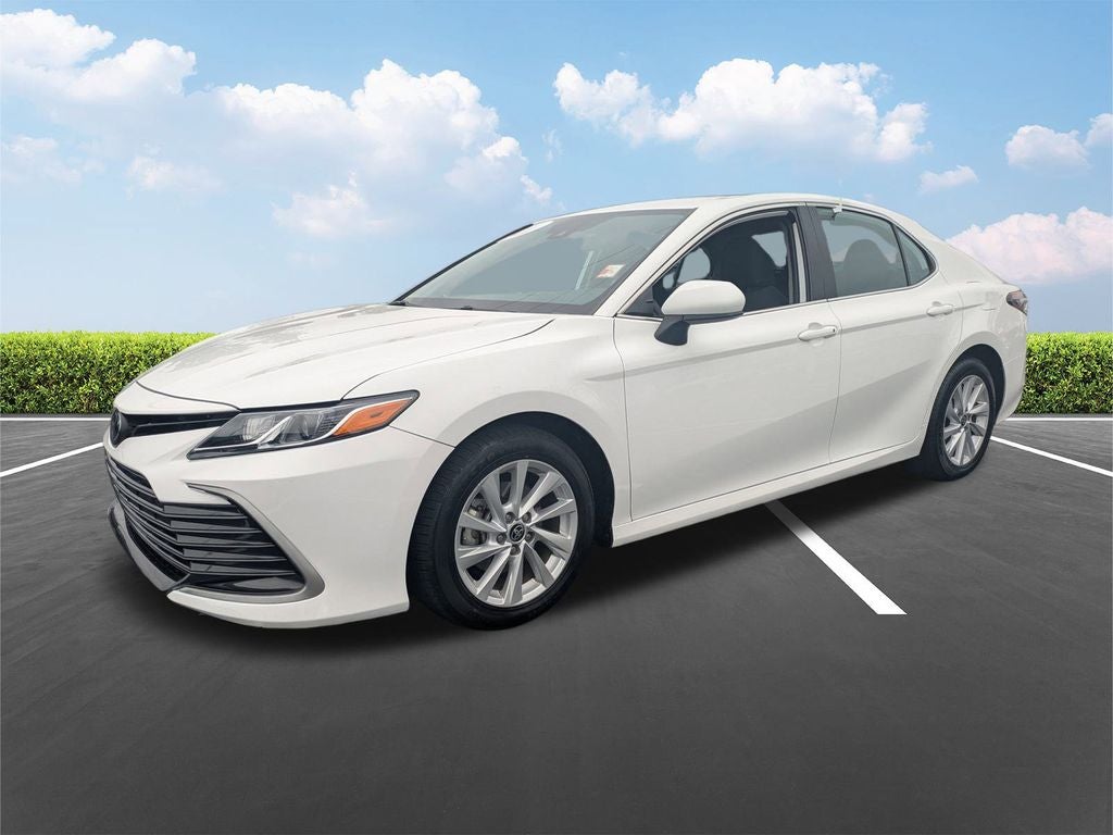 2024 Toyota Camry LE