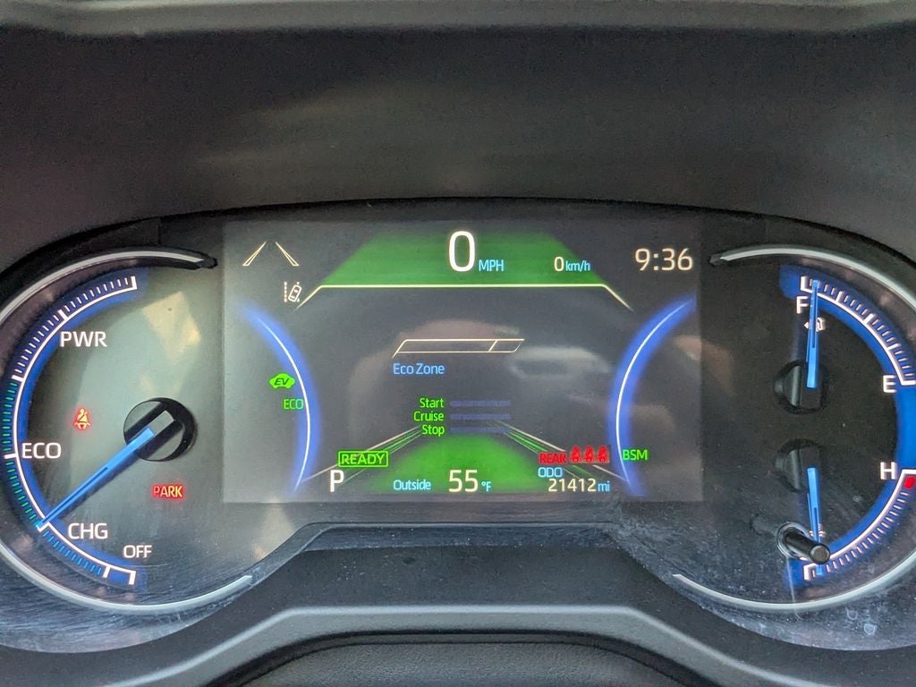 2025 Toyota RAV4 Hybrid XLE