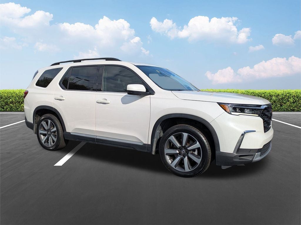 2023 Honda Pilot Touring
