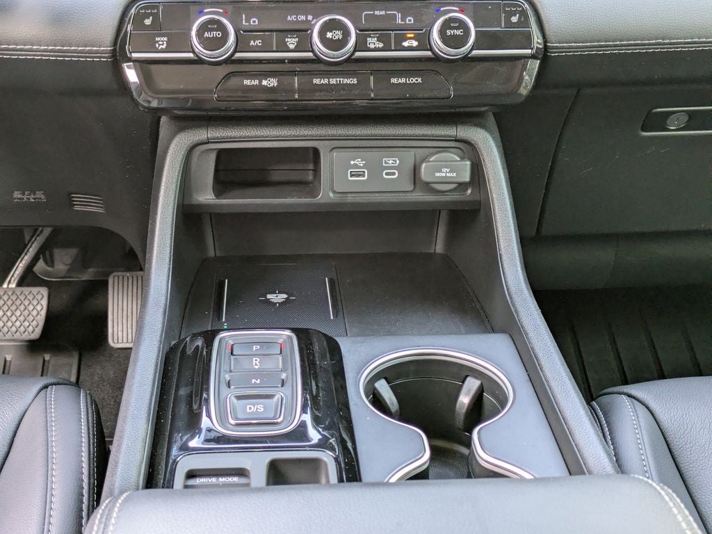 2023 Honda Pilot Touring