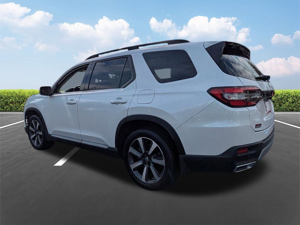 2023 Honda Pilot Touring