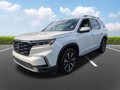 2023 Honda Pilot Touring