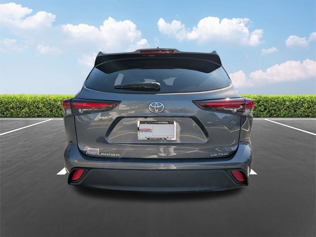 2024 Toyota Highlander LE