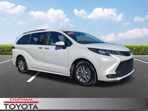2025 Toyota Sienna XLE 7 Passenger