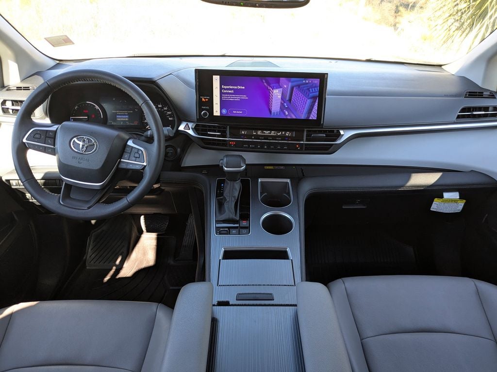 2025 Toyota Sienna XLE 7 Passenger