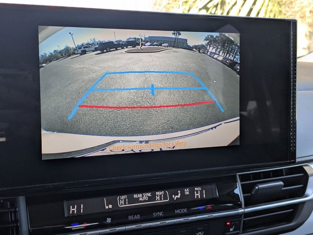 2025 Toyota Sienna XLE 7 Passenger