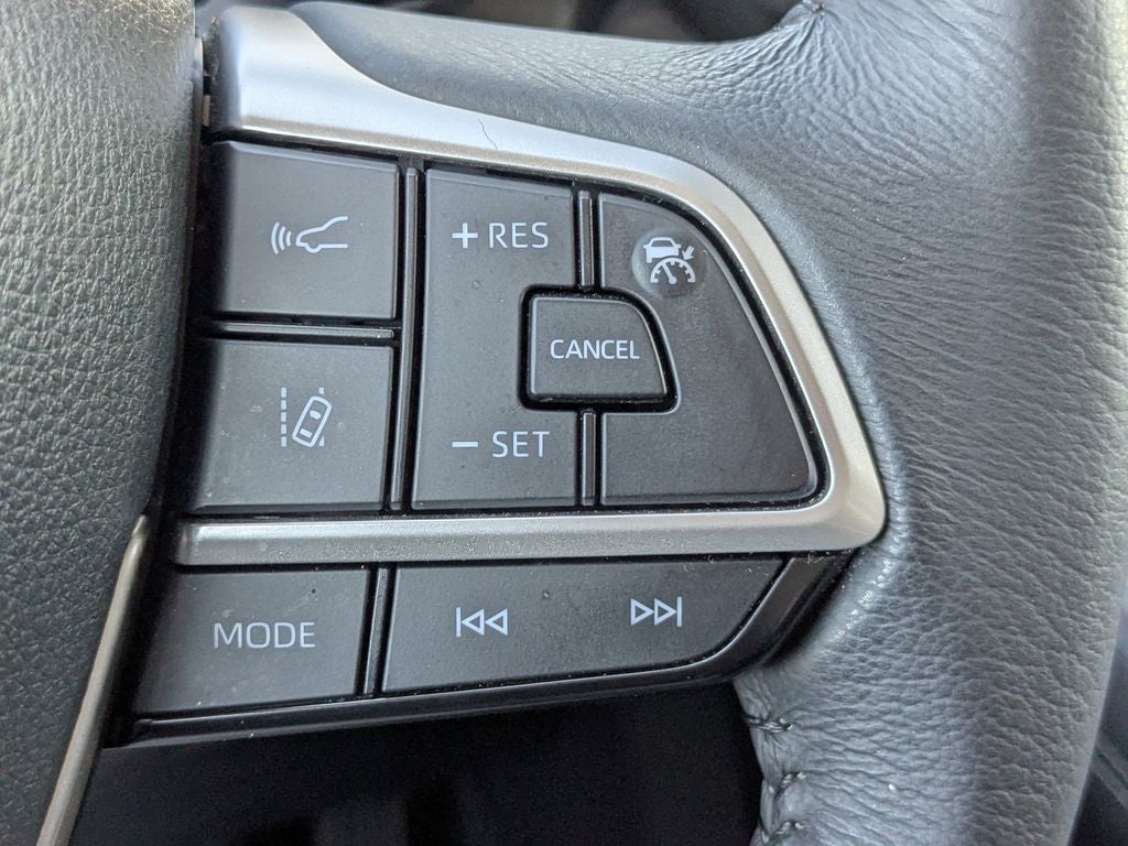 2025 Toyota Sienna XLE 7 Passenger