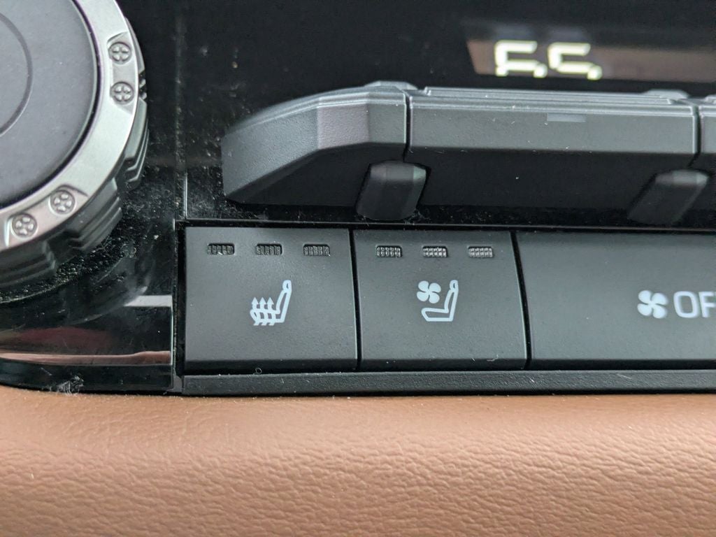 2024 Toyota Tundra Hybrid 1794 Edition